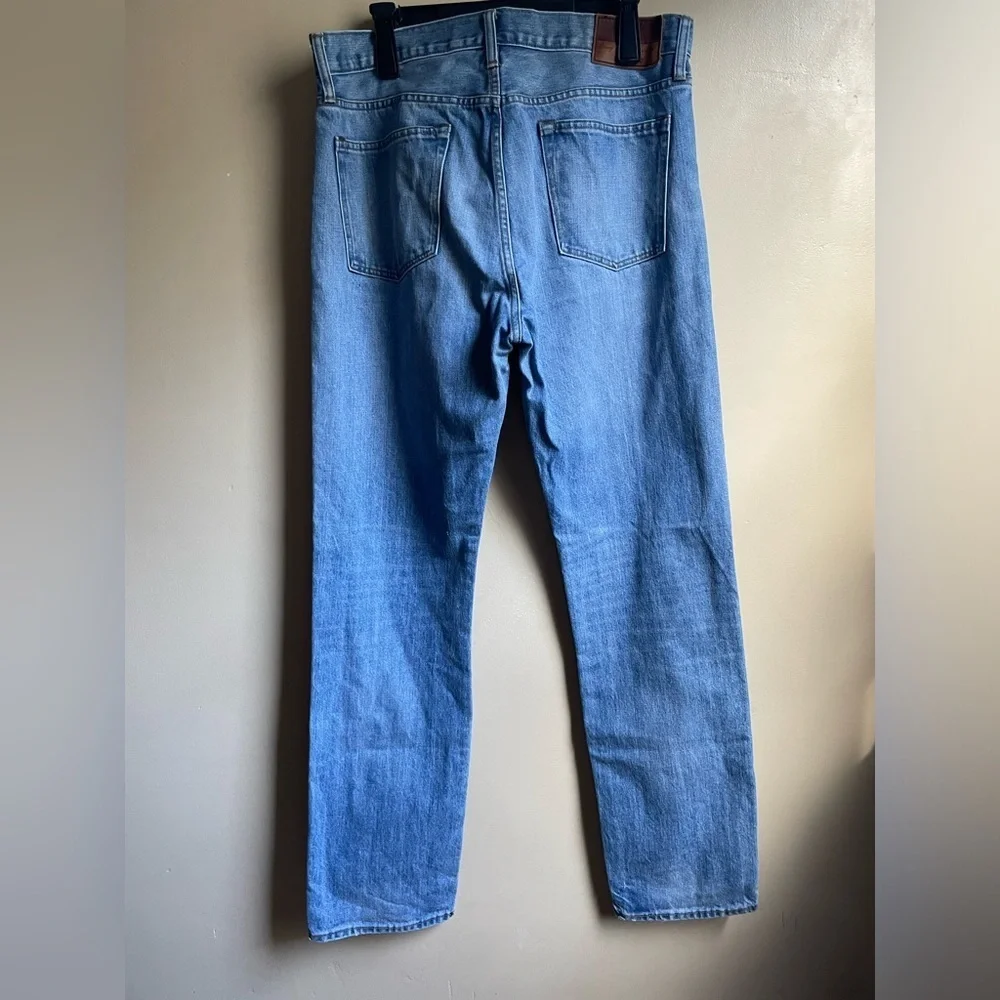 Men’s J. Crew every stitch counts Straight jeans size 34/34 excellent condition